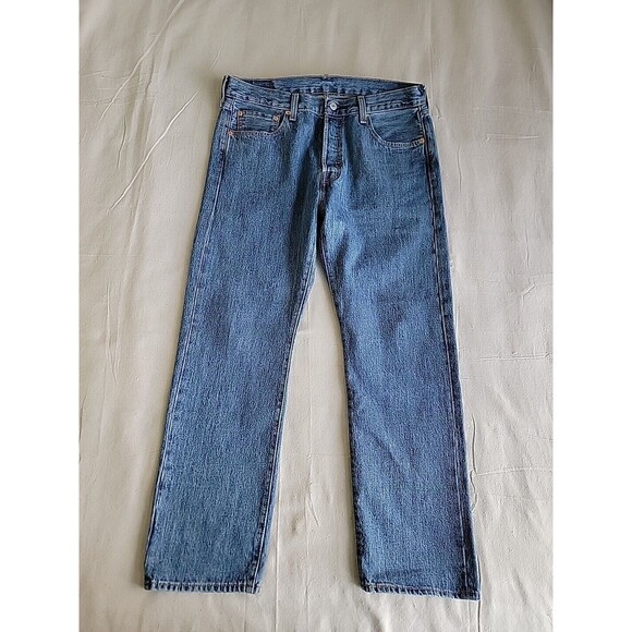 Levis 501 Jeans Mens 34x29 Button Fly Straight Blue Mid Rise Cotton Medium Blue - Picture 1 of 13